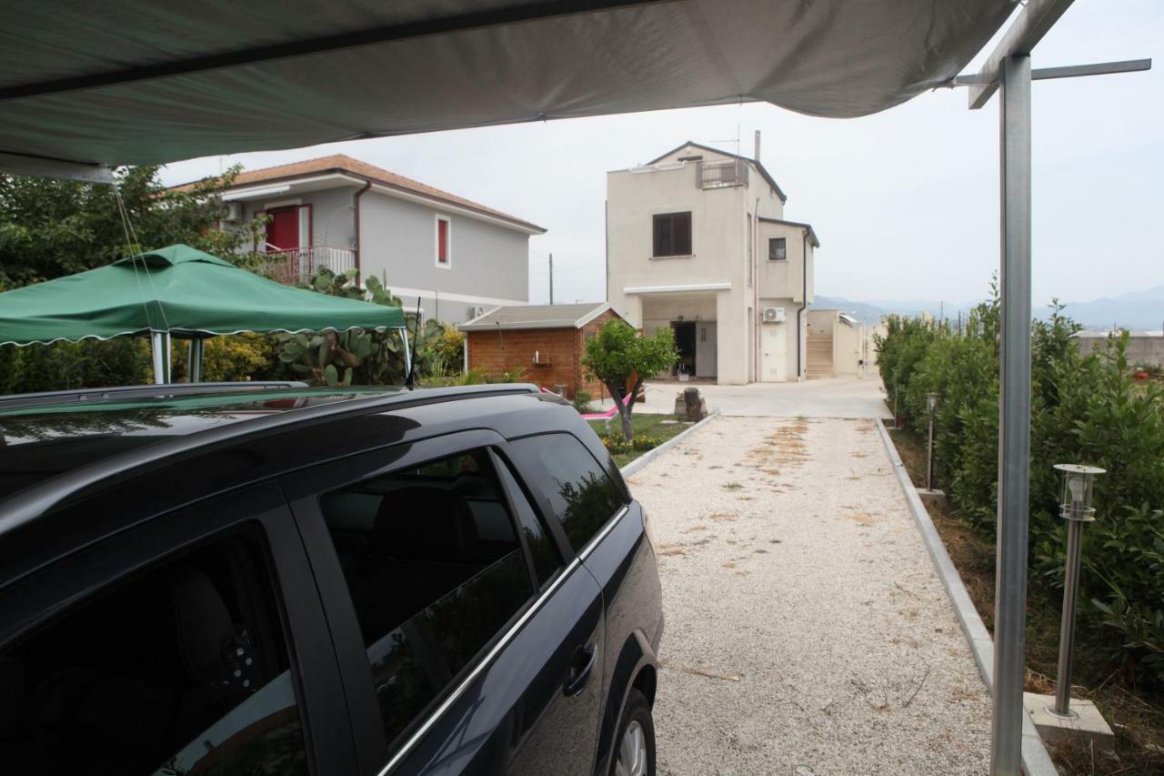 Willa "La Rondinella" Salerno Amalfi Pontecagnano Zewnętrze zdjęcie